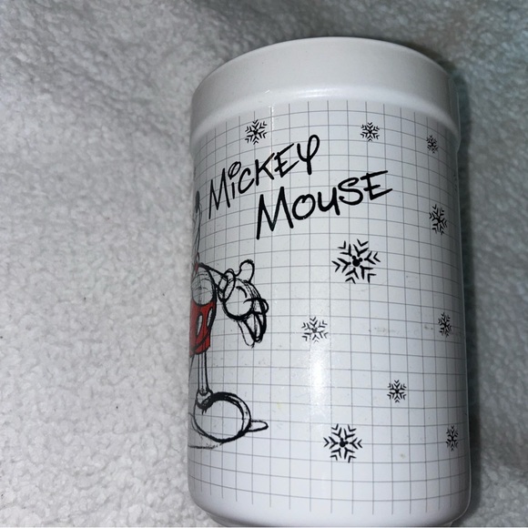 BUNDLE Mickey & Minnie Winter Kitchen Items - Picture 10 of 12